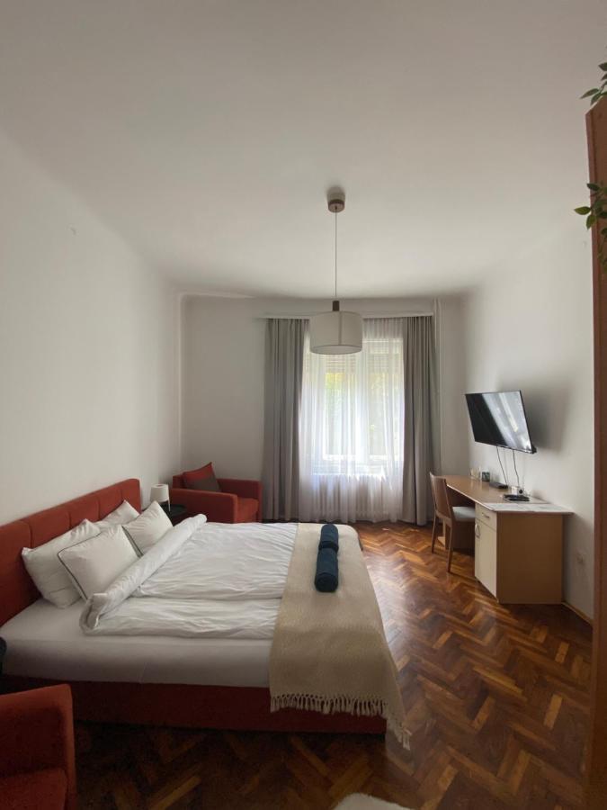Flora Apartment Novi Sad Exterior photo